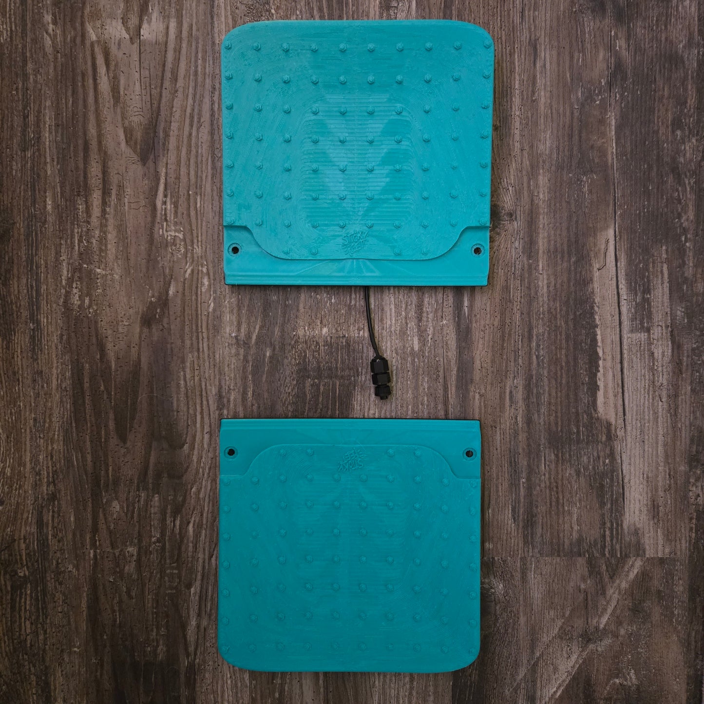EvoPad™ Standard Width Set - Front & Rear Bundle w/ Integrated Studded Grip